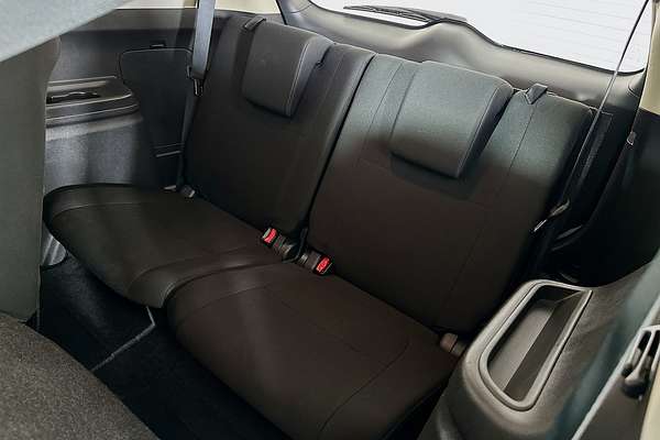 2020 Mitsubishi OUTLANDER ES 7 SEAT (2WD) ZL MY21