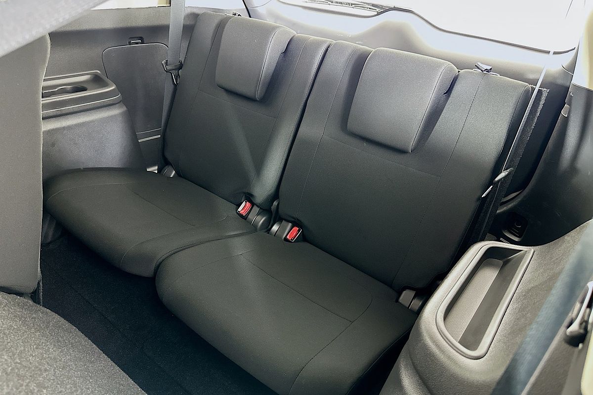 2020 Mitsubishi OUTLANDER ES 7 SEAT (AWD) ZL MY20