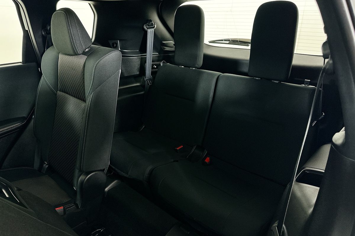 2023 Mitsubishi OUTLANDER ES 7 SEAT (2WD) ZM MY23