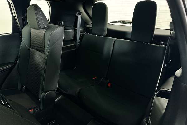2023 Mitsubishi OUTLANDER ES 7 SEAT (2WD) ZM MY23