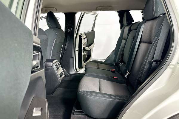 2021 Mitsubishi OUTLANDER ES 7 SEAT (2WD) ZM MY22