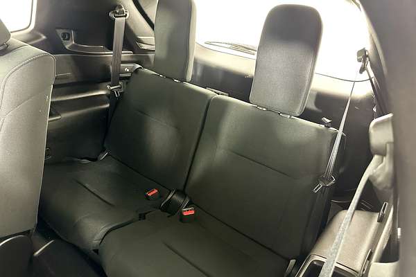 2023 Mitsubishi OUTLANDER ES 7 SEAT (2WD) ZM MY23