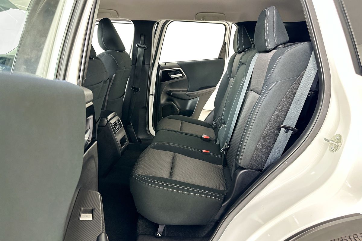 2022 Mitsubishi OUTLANDER ES 7 SEAT (2WD) ZM MY22