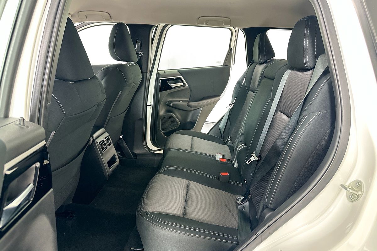 2022 Mitsubishi OUTLANDER ES 7 SEAT (2WD) ZM MY22.5