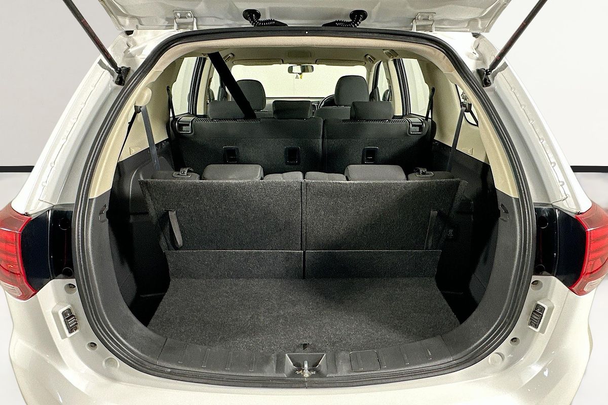 2018 Mitsubishi OUTLANDER ES 7 SEAT (AWD) ZL MY19