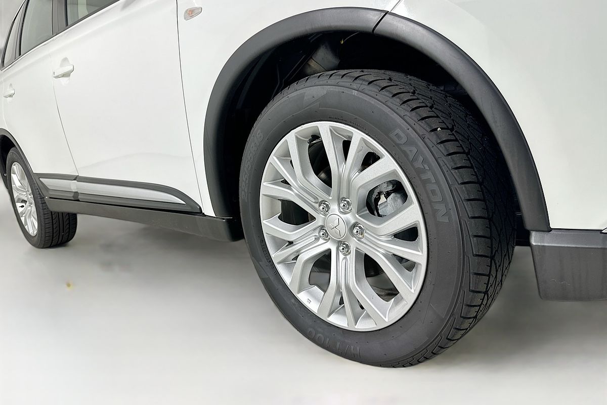 2021 Mitsubishi OUTLANDER ES 7 SEAT (AWD) ZL MY21