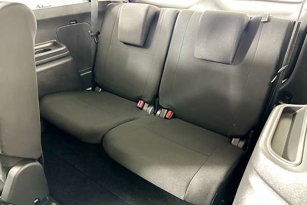2020 Mitsubishi OUTLANDER ES 7 SEAT (2WD) ZL MY20