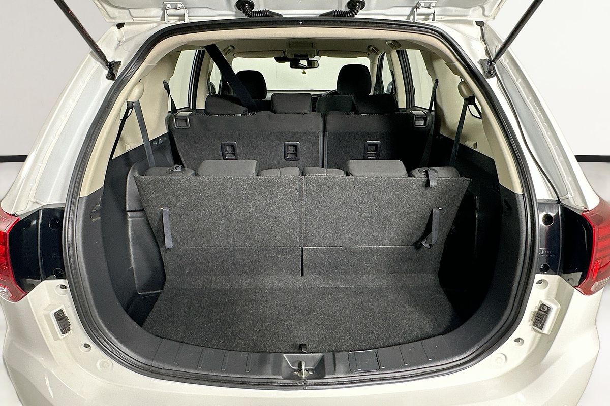 2021 Mitsubishi OUTLANDER ES 7 SEAT (2WD) ZL MY21