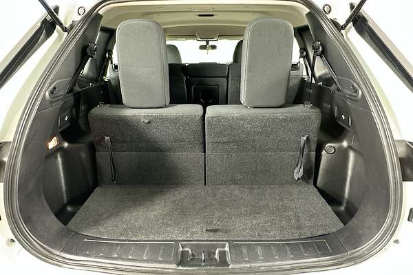 2023 Mitsubishi OUTLANDER ES 7 SEAT (2WD) ZM MY23