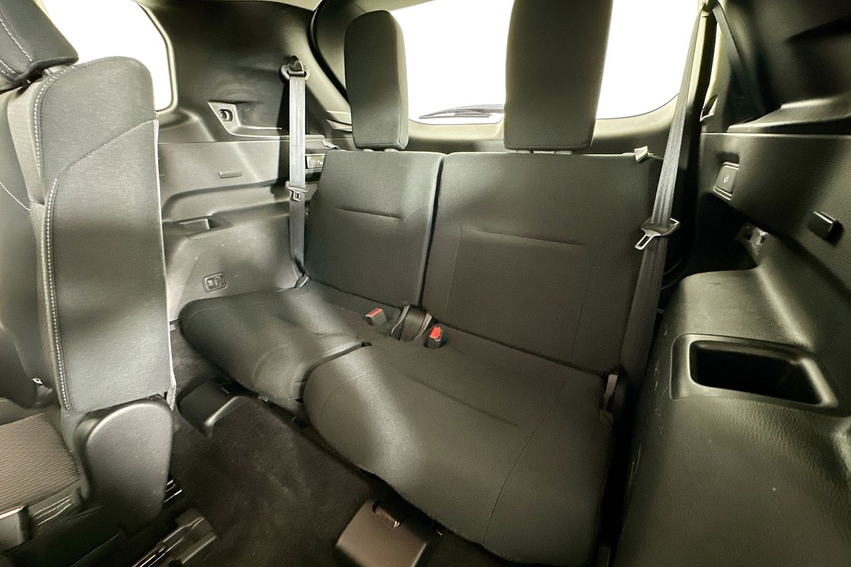 2022 Mitsubishi OUTLANDER ES 7 SEAT (2WD) ZM MY22