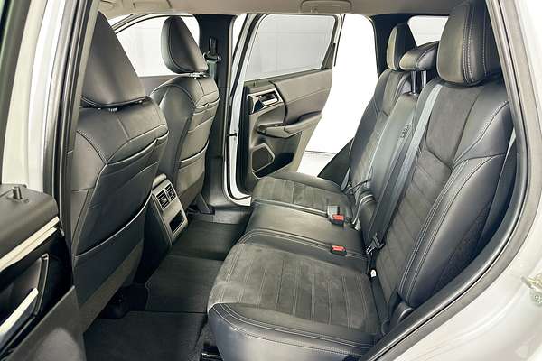 2023 Mitsubishi OUTLANDER ASPIRE 7 SEAT (2WD) ZM MY23