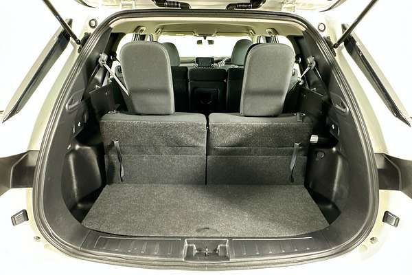 2024 Mitsubishi OUTLANDER ES 7 SEAT (2WD) ZM MY24