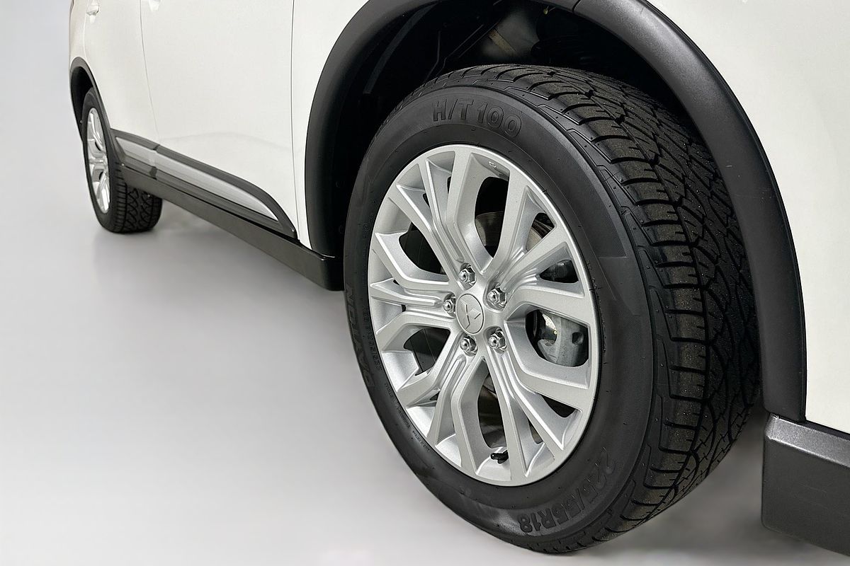 2021 Mitsubishi OUTLANDER ES 7 SEAT (AWD) ZL MY21