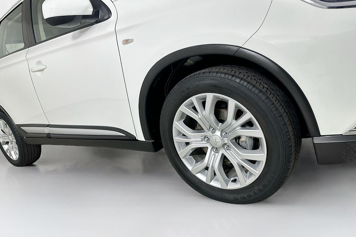 2021 Mitsubishi OUTLANDER ES 7 SEAT (AWD) ZL MY21