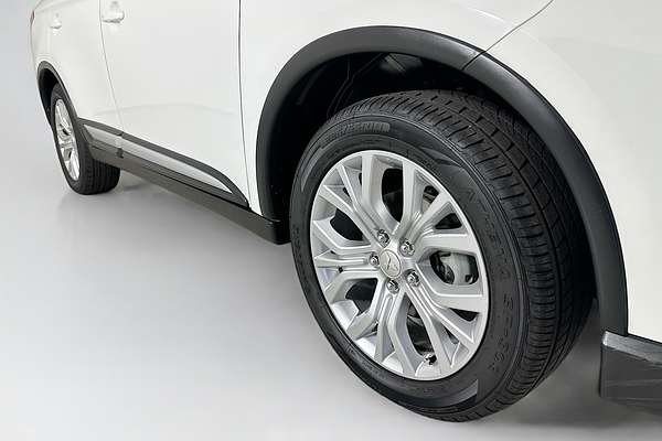 2021 Mitsubishi OUTLANDER ES 7 SEAT (AWD) ZL MY21