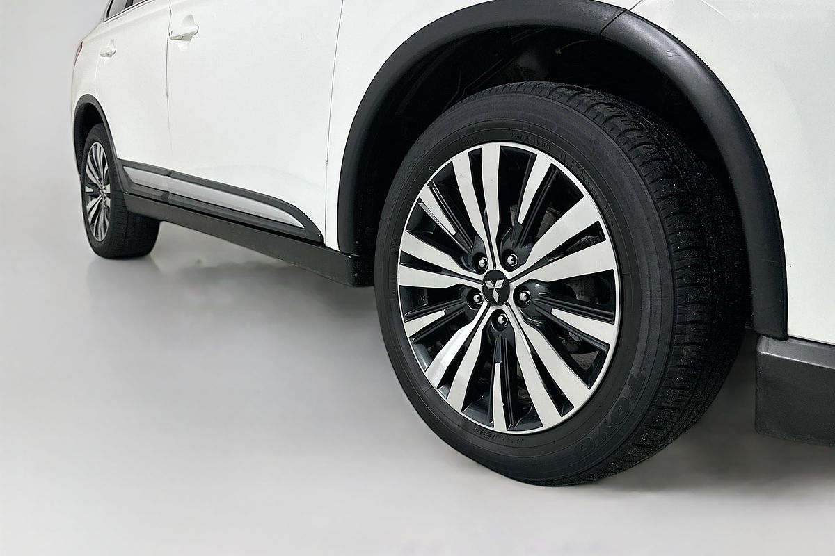 2018 Mitsubishi OUTLANDER LS 7 SEAT (AWD) ZL MY19