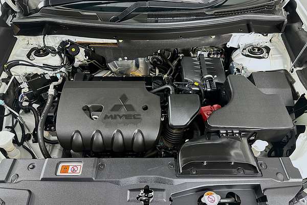 2021 Mitsubishi Outlander LS ZL