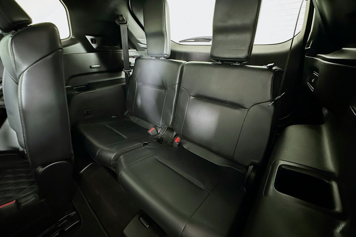 2022 Mitsubishi OUTLANDER Exceed ZM