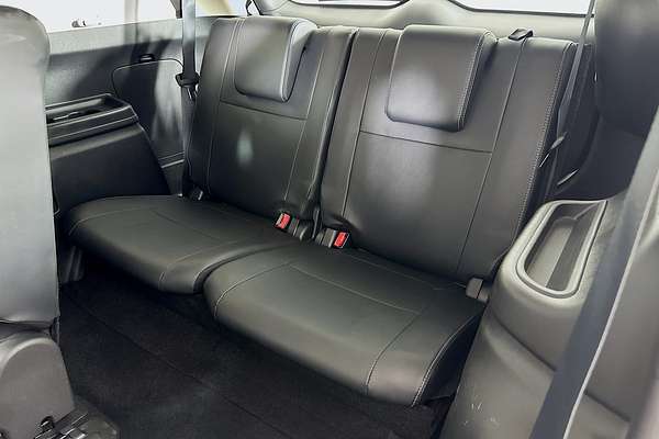 2020 Mitsubishi OUTLANDER Exceed ZL
