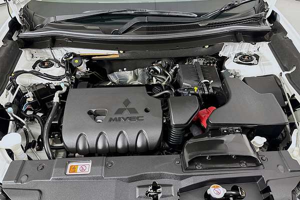 2018 Mitsubishi OUTLANDER ES 7 SEAT (AWD) ZL MY19