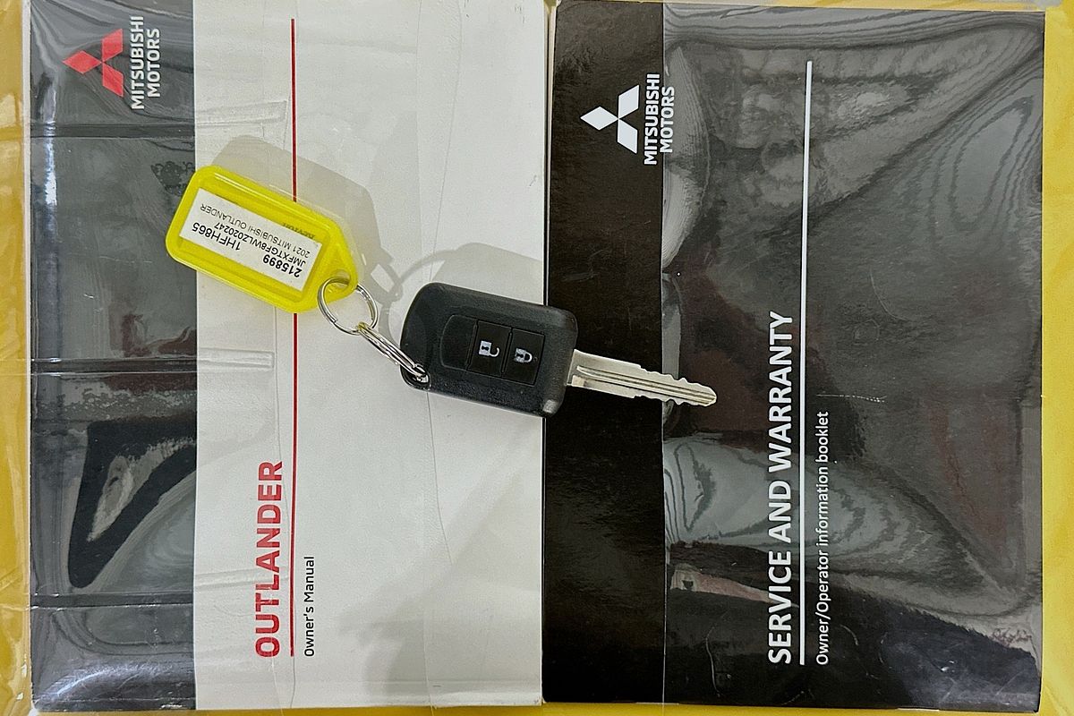 2021 Mitsubishi OUTLANDER ES 7 SEAT (AWD) ZL MY21