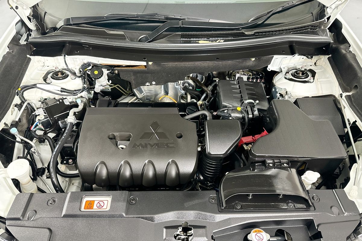 2021 Mitsubishi OUTLANDER ES 7 SEAT (AWD) ZL MY21