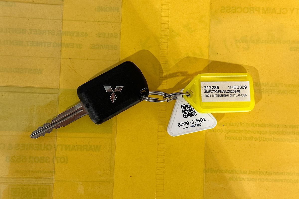 2021 Mitsubishi OUTLANDER ES 7 SEAT (AWD) ZL MY21