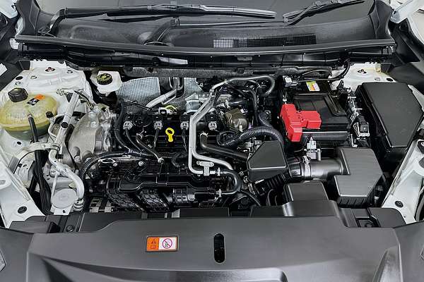 2024 Mitsubishi Outlander LS ZM