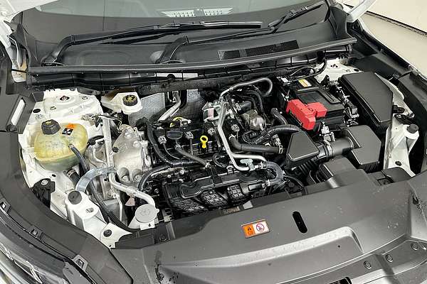 2024 Mitsubishi Outlander LS ZM