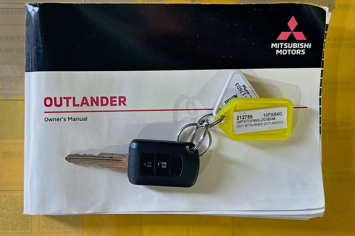 2021 Mitsubishi OUTLANDER ES 7 SEAT (AWD) ZL MY21
