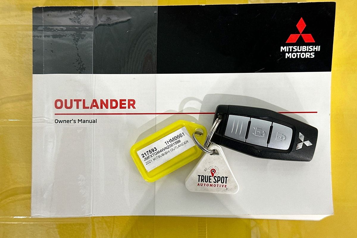 2021 Mitsubishi OUTLANDER ES 7 SEAT (2WD) ZM MY22