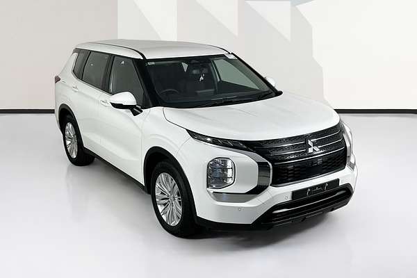 2023 Mitsubishi OUTLANDER ES 7 SEAT (2WD) ZM MY23