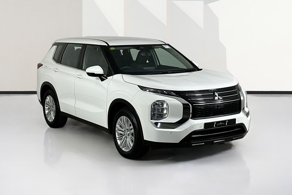 2024 Mitsubishi OUTLANDER ES 7 SEAT (2WD) ZM MY24