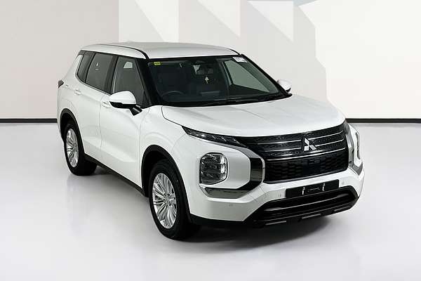 2023 Mitsubishi OUTLANDER ES 7 SEAT (2WD) ZM MY23