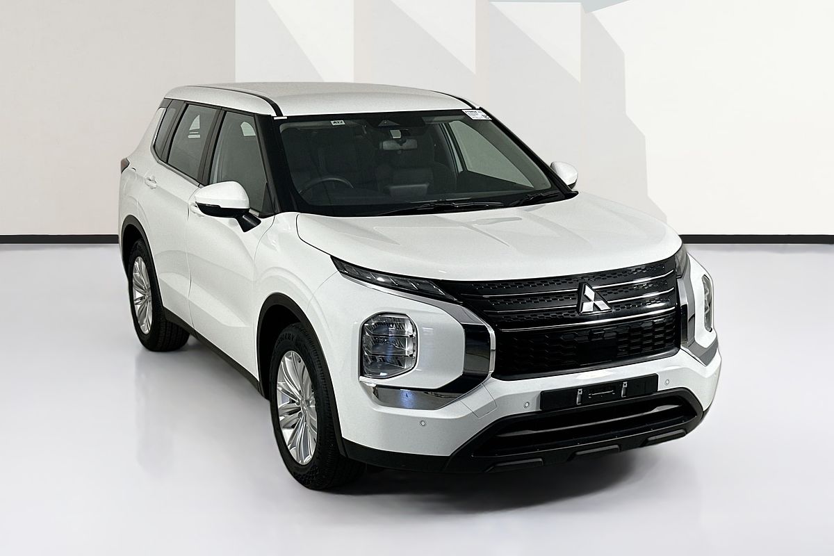 2024 Mitsubishi OUTLANDER ES 7 SEAT (2WD) ZM MY24