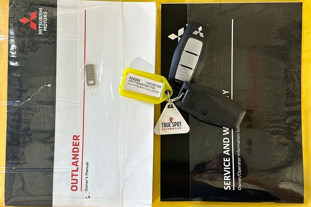 2022 Mitsubishi OUTLANDER ES 7 SEAT (2WD) ZM MY22.5