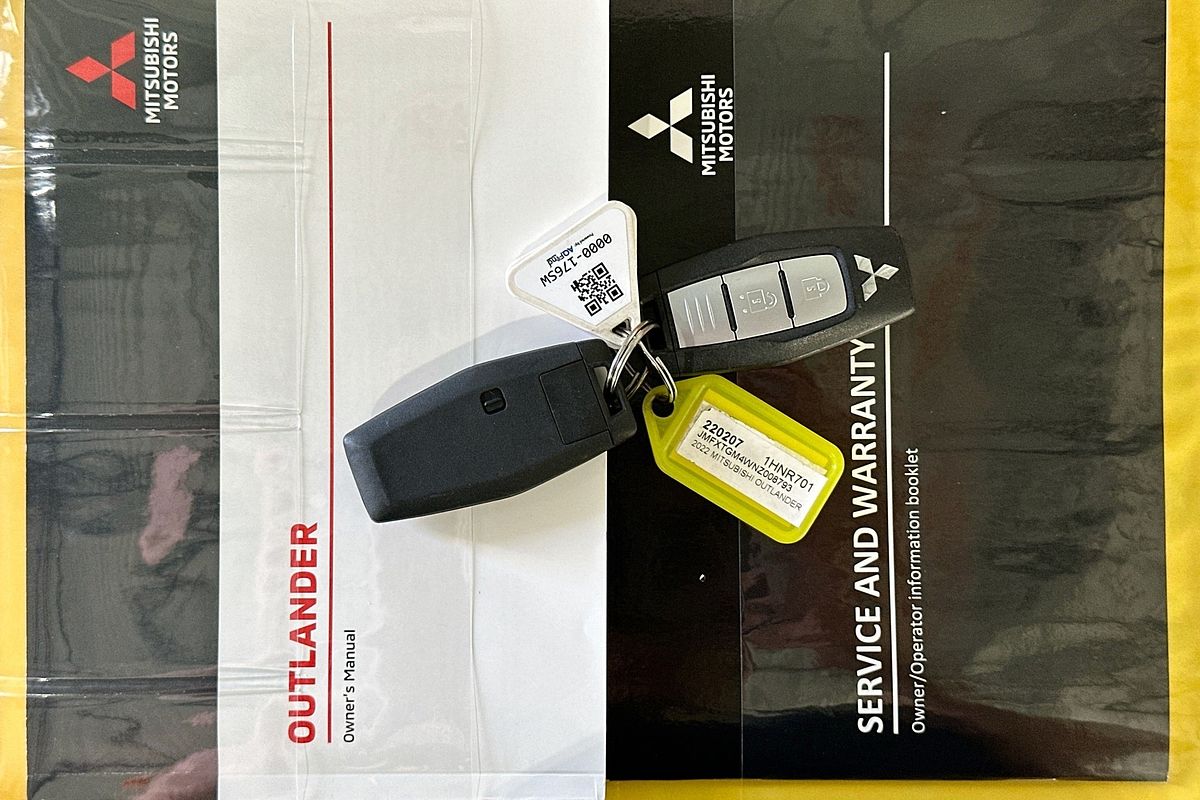 2022 Mitsubishi OUTLANDER ES 7 SEAT (2WD) ZM MY22