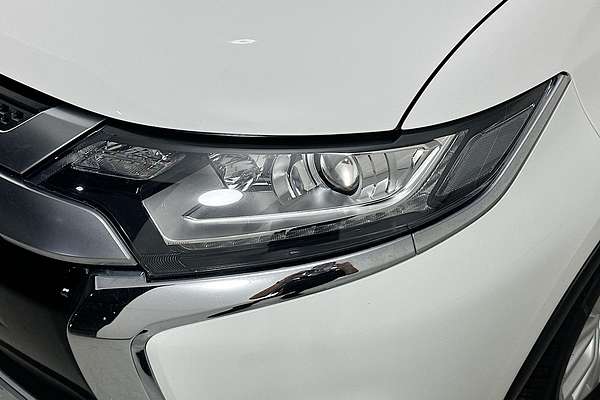 2021 Mitsubishi OUTLANDER ES 7 SEAT (AWD) ZL MY21