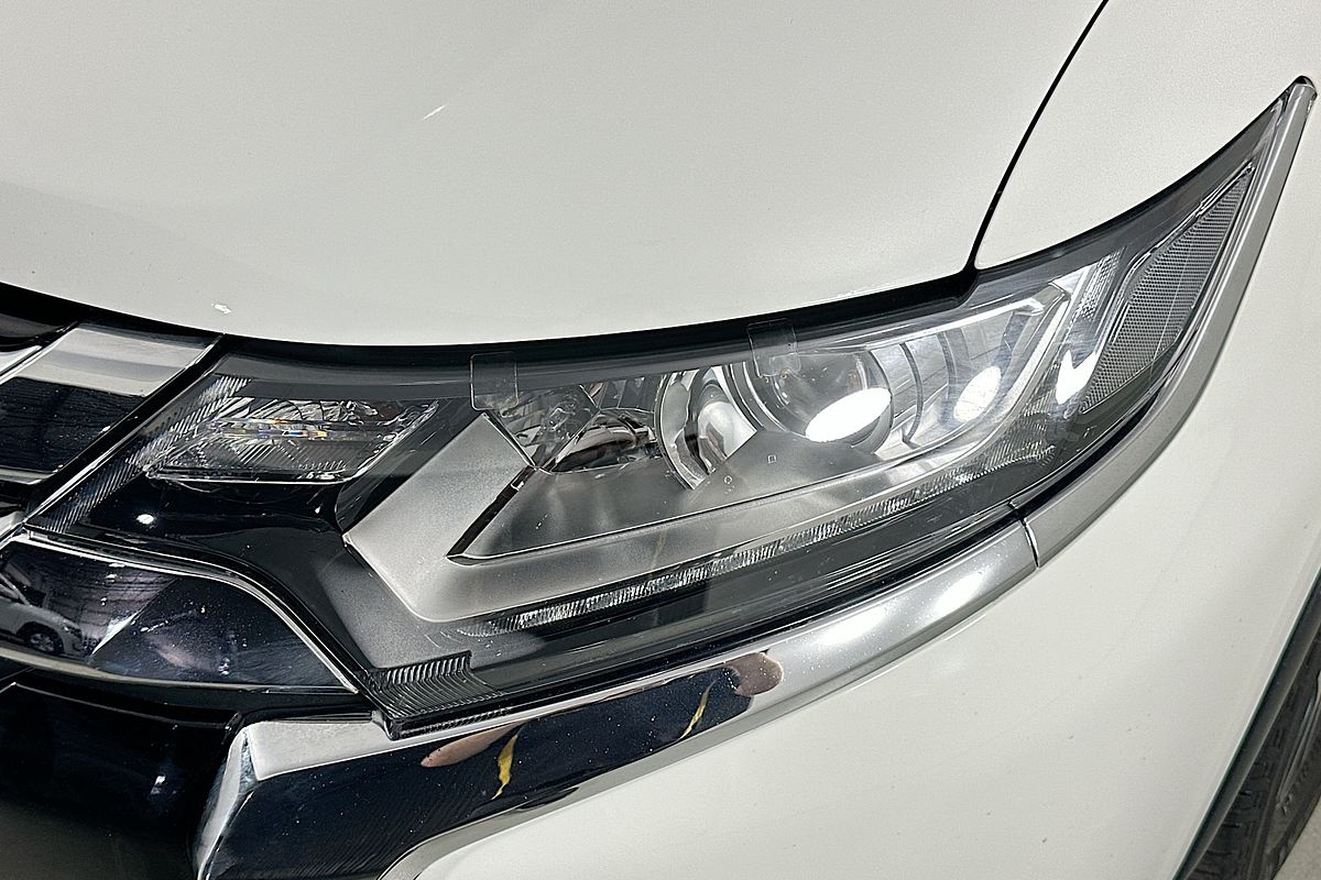 2017 Mitsubishi OUTLANDER LS SAFETY PACK (4x4) 7 SEATS ZK MY17