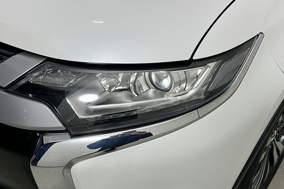 2018 Mitsubishi OUTLANDER ES 7 SEAT (AWD) ZL MY19