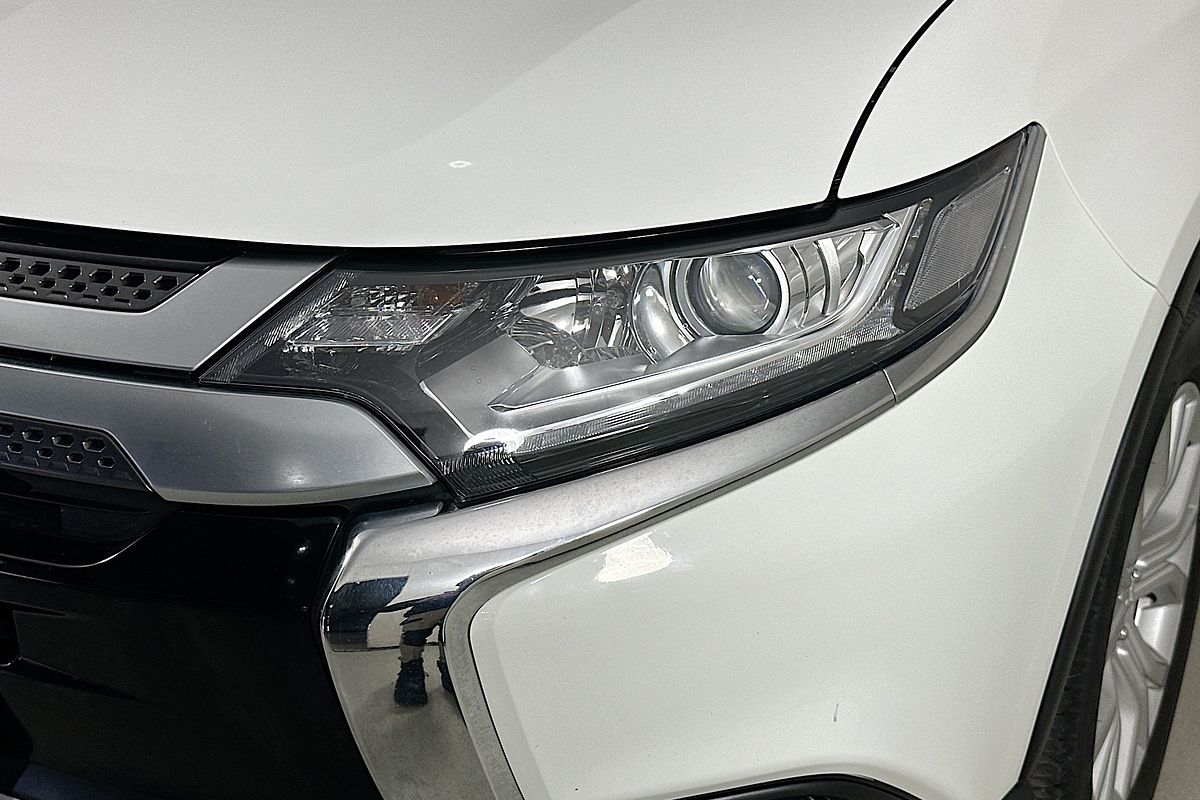 2021 Mitsubishi OUTLANDER ES 7 SEAT (2WD) ZL MY21