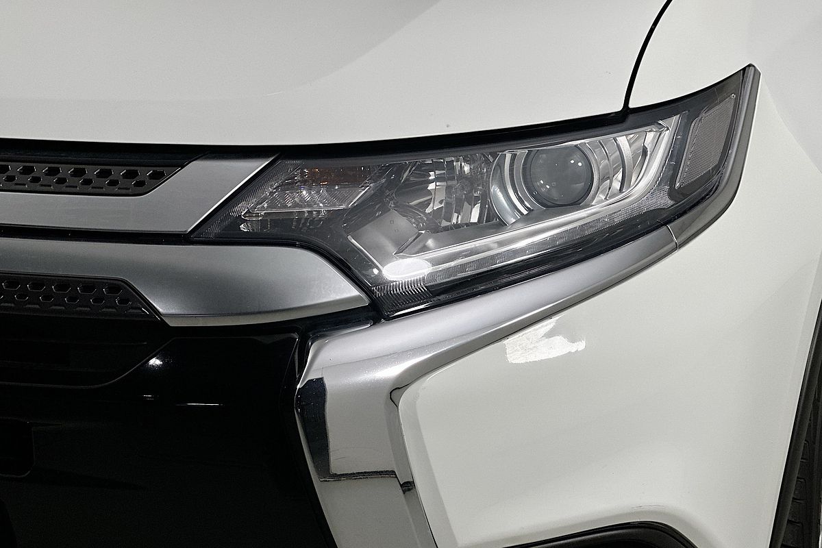 2021 Mitsubishi OUTLANDER ES 7 SEAT (AWD) ZL MY21