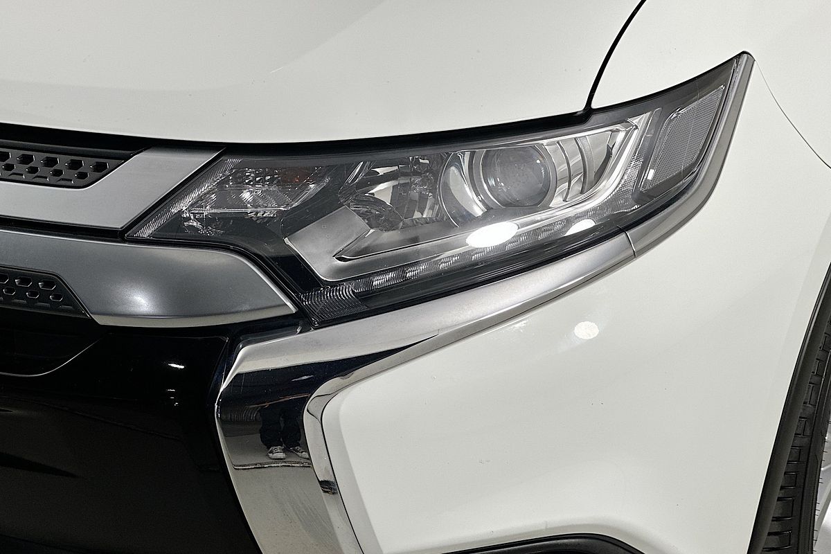 2020 Mitsubishi OUTLANDER ES 7 SEAT (2WD) ZL MY20