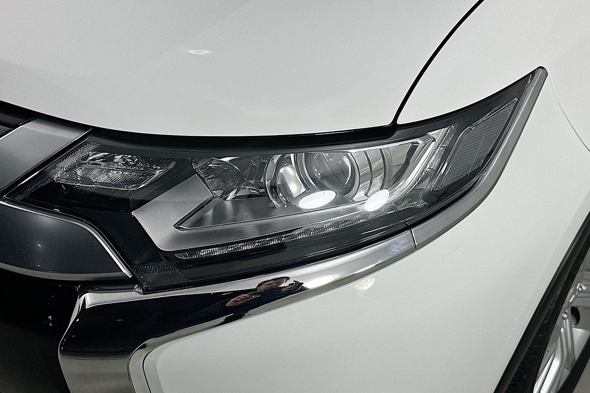 2020 Mitsubishi OUTLANDER ES 7 SEAT (2WD) ZL MY21