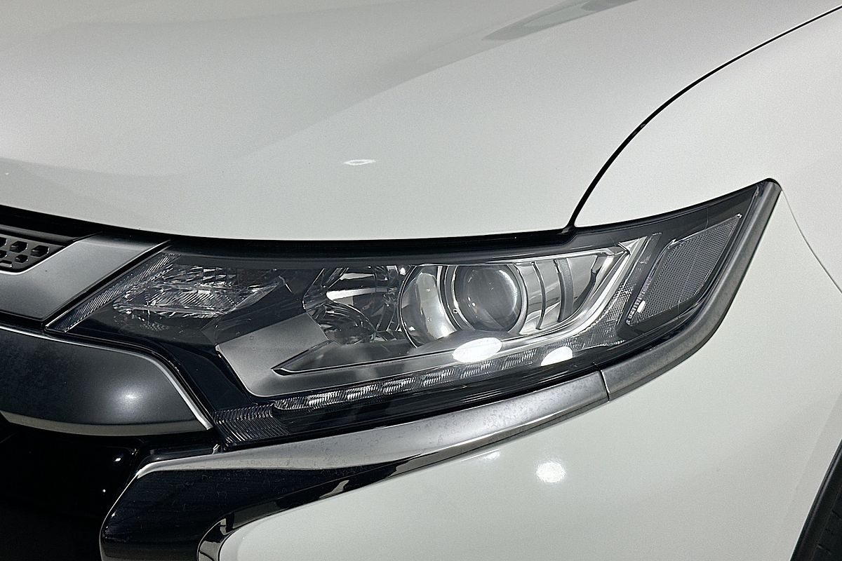 2021 Mitsubishi OUTLANDER ES 7 SEAT (2WD) ZL MY21
