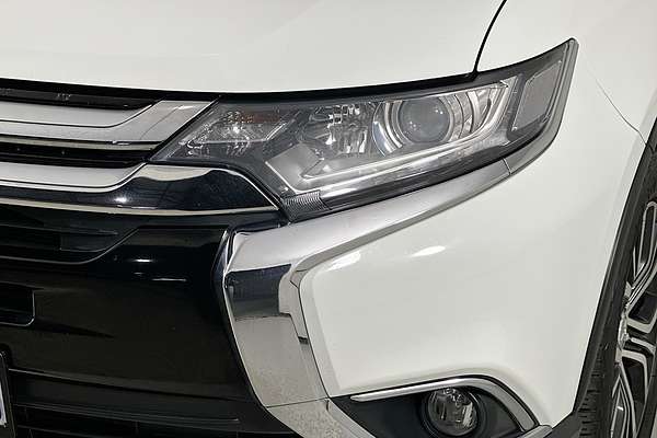 2018 Mitsubishi OUTLANDER LS 7 SEAT (AWD) ZL MY18.5