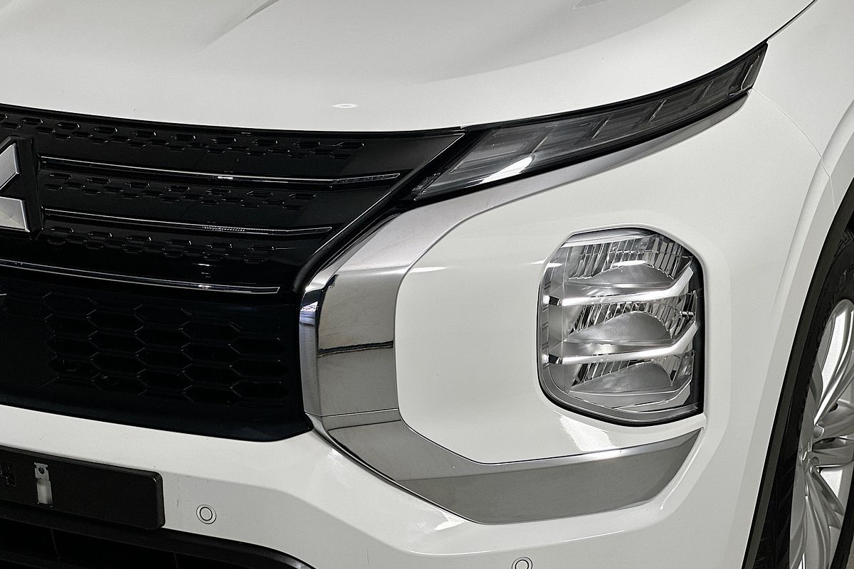 2024 Mitsubishi OUTLANDER ES 7 SEAT (2WD) ZM MY24