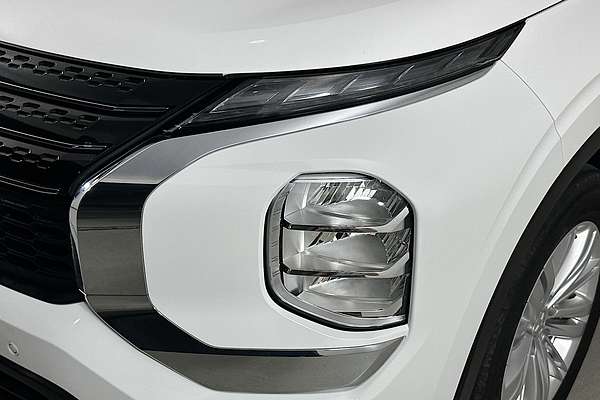 2023 Mitsubishi OUTLANDER ES 7 SEAT (2WD) ZM MY23