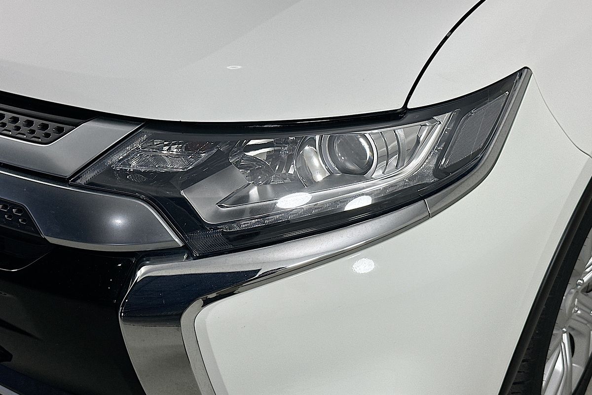 2021 Mitsubishi OUTLANDER ES 7 SEAT (2WD) ZL MY21