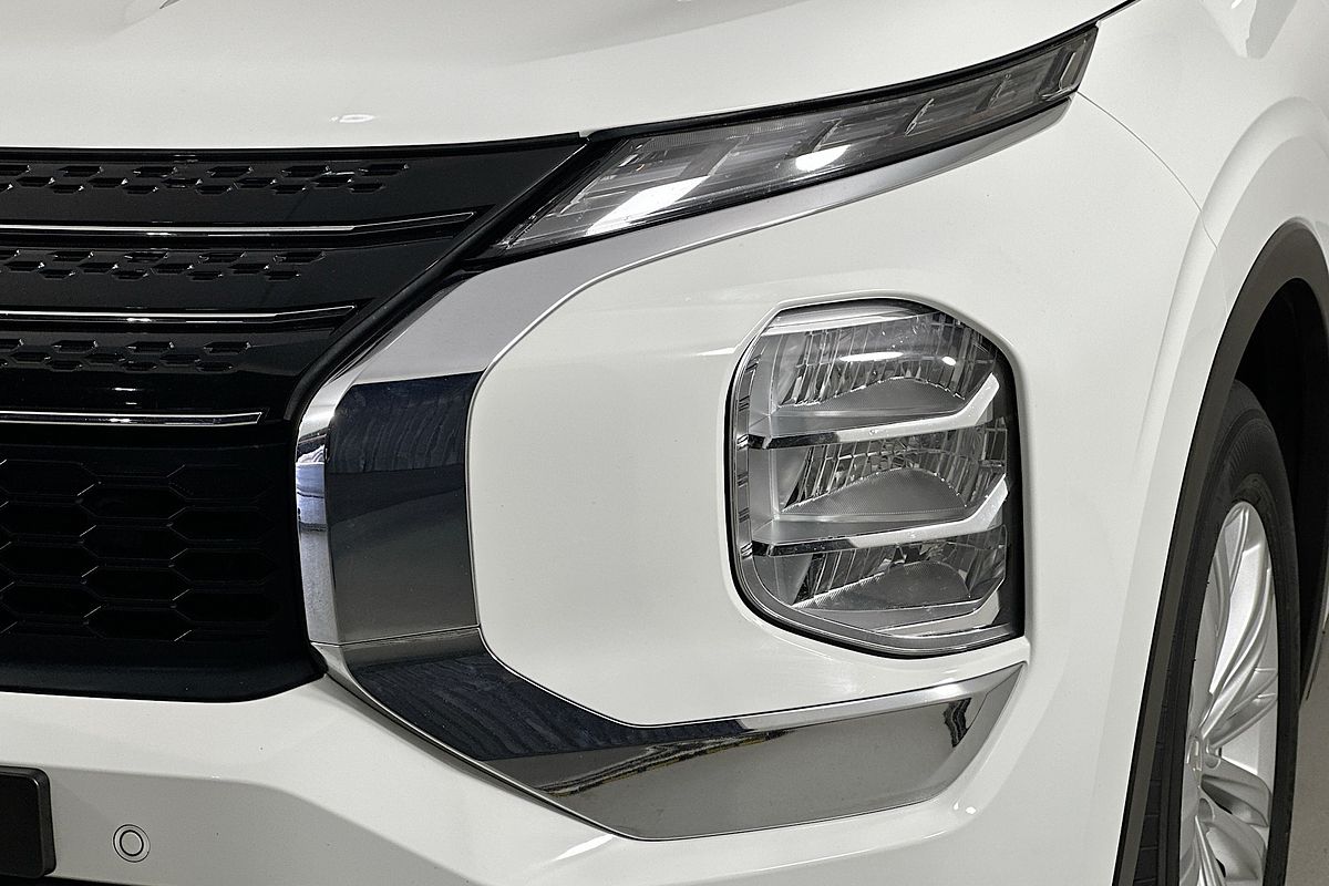 2022 Mitsubishi OUTLANDER ES 7 SEAT (2WD) ZM MY22.5